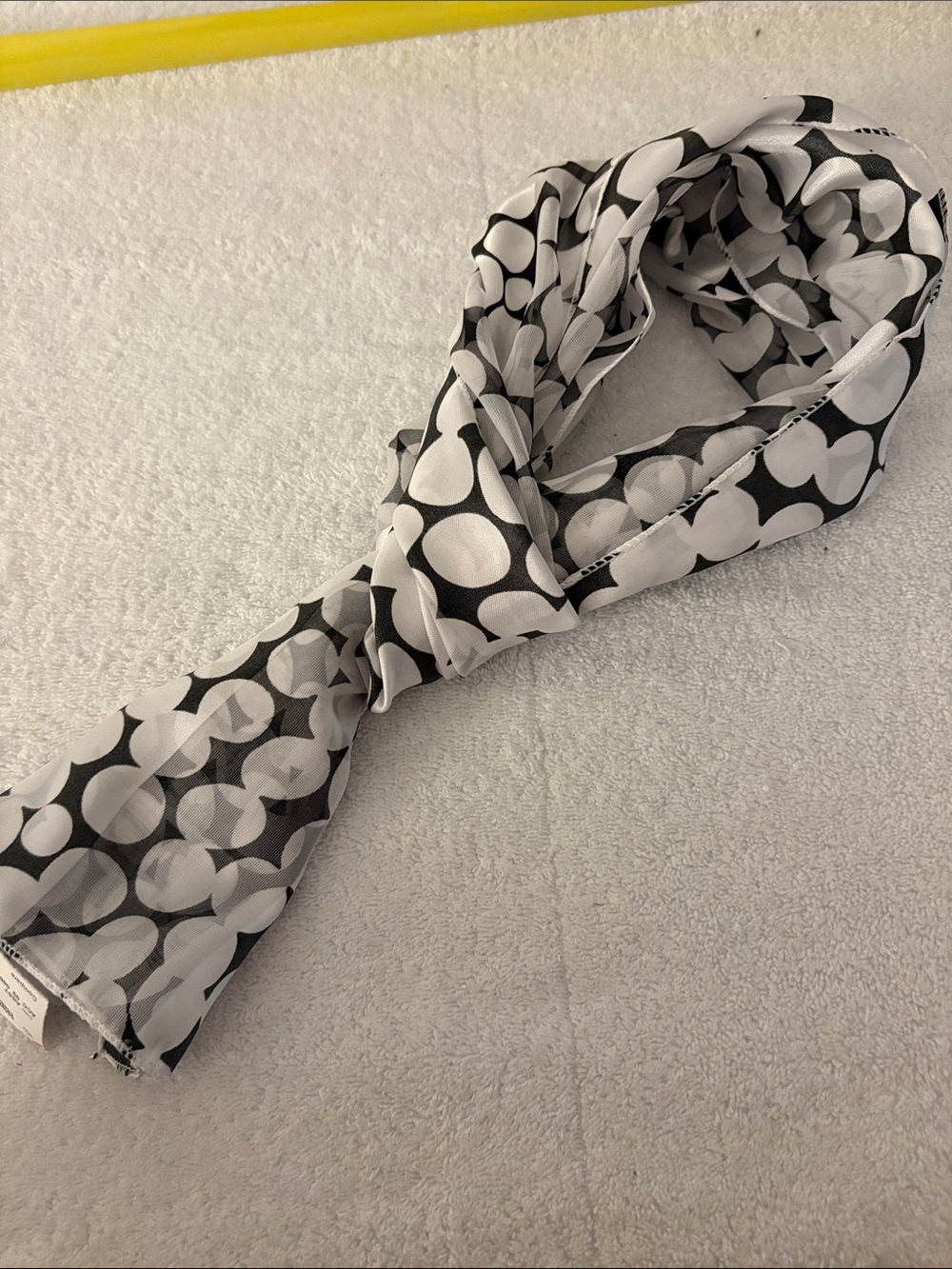 Vince Camuto Black and White Circle Print Scarf